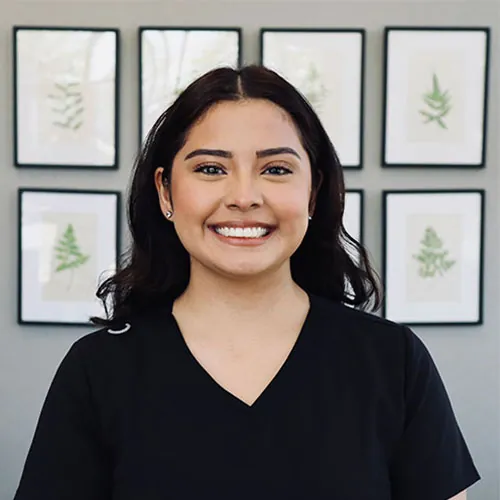 Kim, Dental Assistant at Romeoville Dental Group in Romeoville, IL